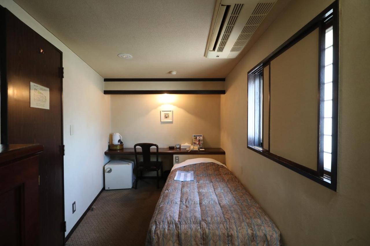 Hotel Yama Наґано Екстер'єр фото
